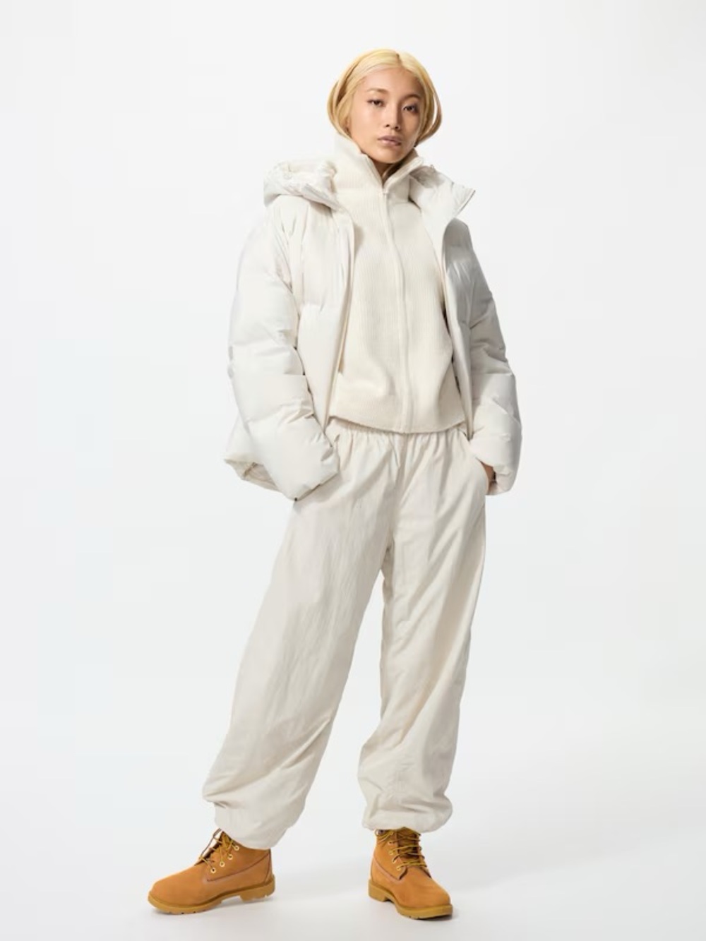 Uniqlo Warm Lined Pants White High Waist Straight Leg Size M 29.5” Inseam